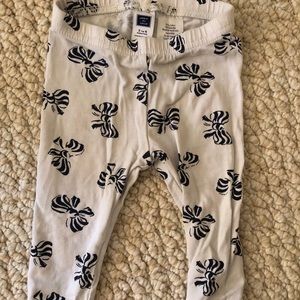 Navy and white bow leggings Janie and Jack